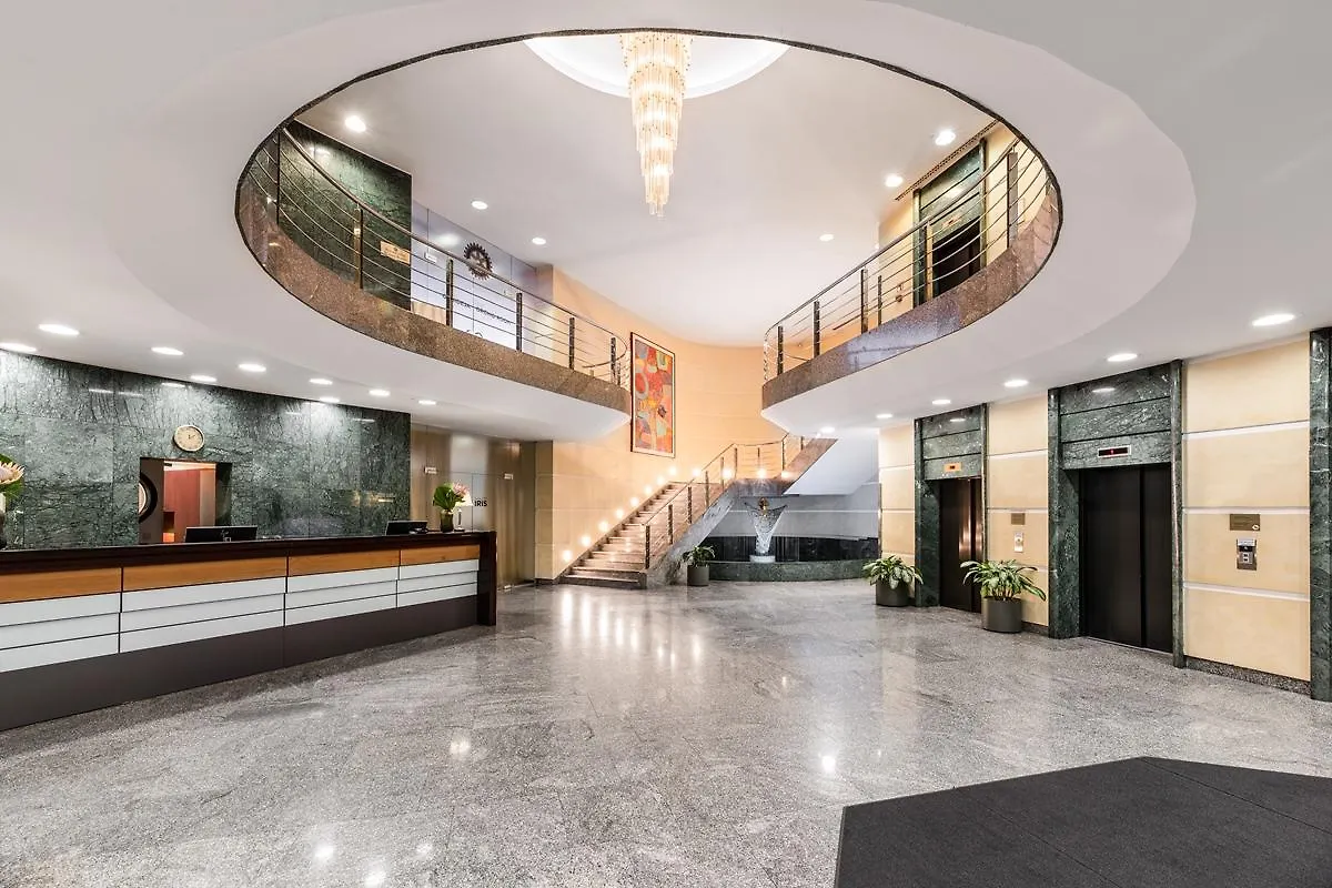 Eurostars Uhotel Ljubljana Hotel